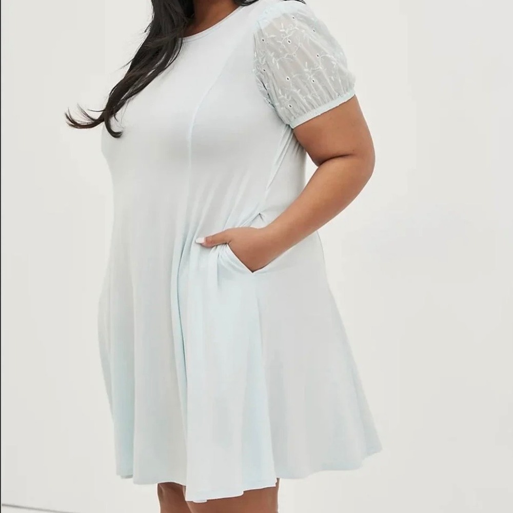 Torrid Super Soft Light Blue Embroidered Puff Sleeve Babydoll Dress 6 6X NEW